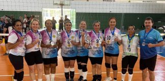 Melhor Idade de Iguatemi conquista vice-campeonato em torneio de vôlei adaptado em Sete Quedas