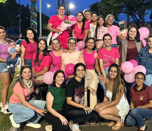 Mundo Novo: coordenadora de creche vence o câncer de mama e recebe homenagem