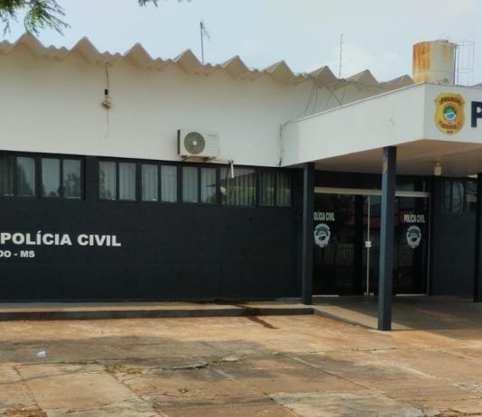 Hilux é furtada durante missa em estacionamento de igreja em Eldorado