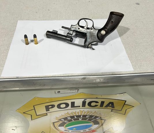Polícia Civil prende dois investigados por tripla tentativa de homicídio e apreende arma em Naviraí