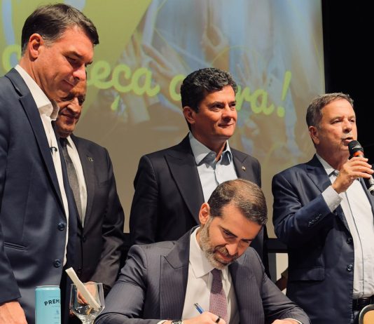 Luís Felipe Cunha se filia ao PL e prepara chegada ao Senado em 2027